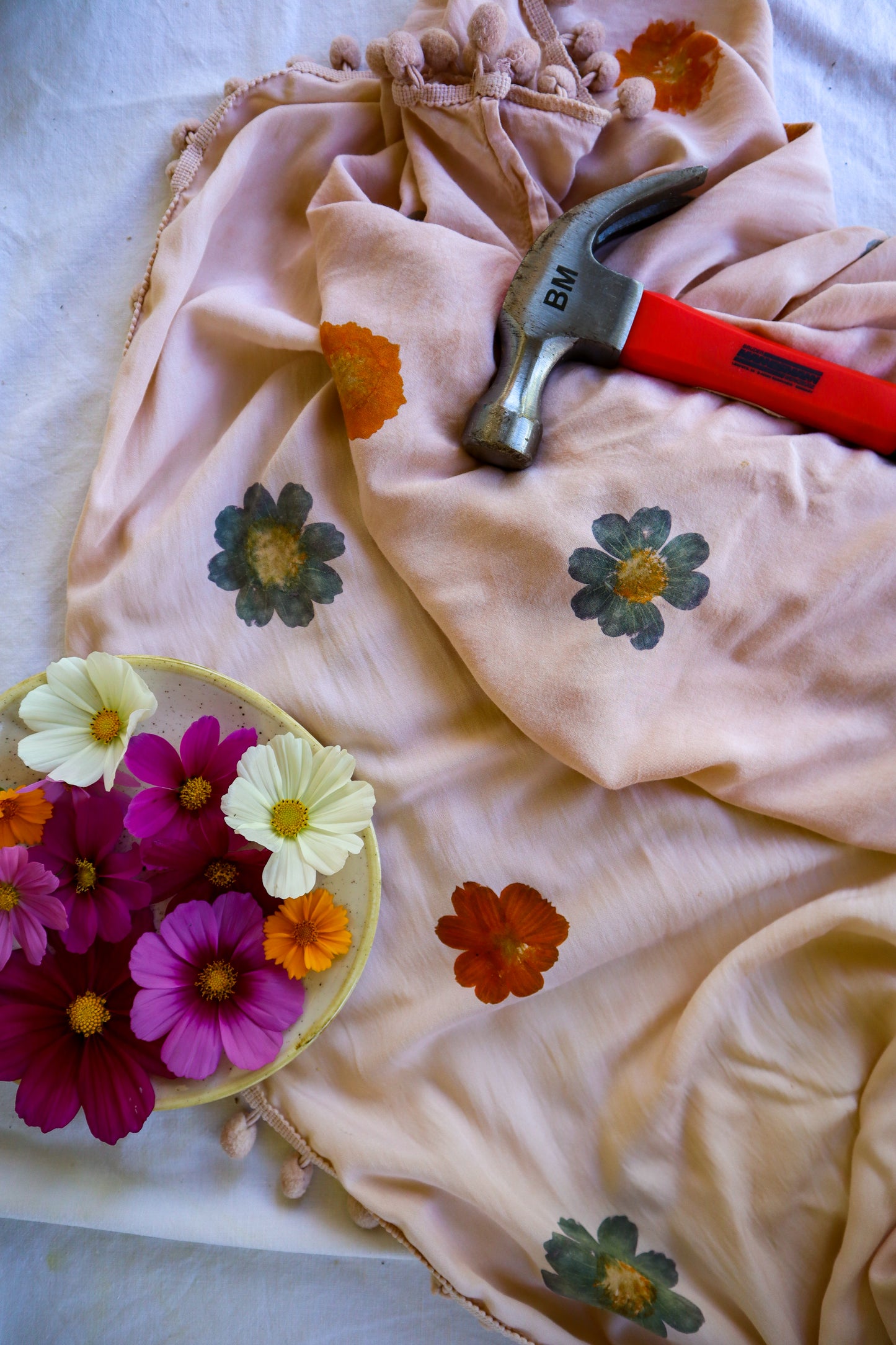 Flower & Leaf Hammering - Natural Dye Tutorial
